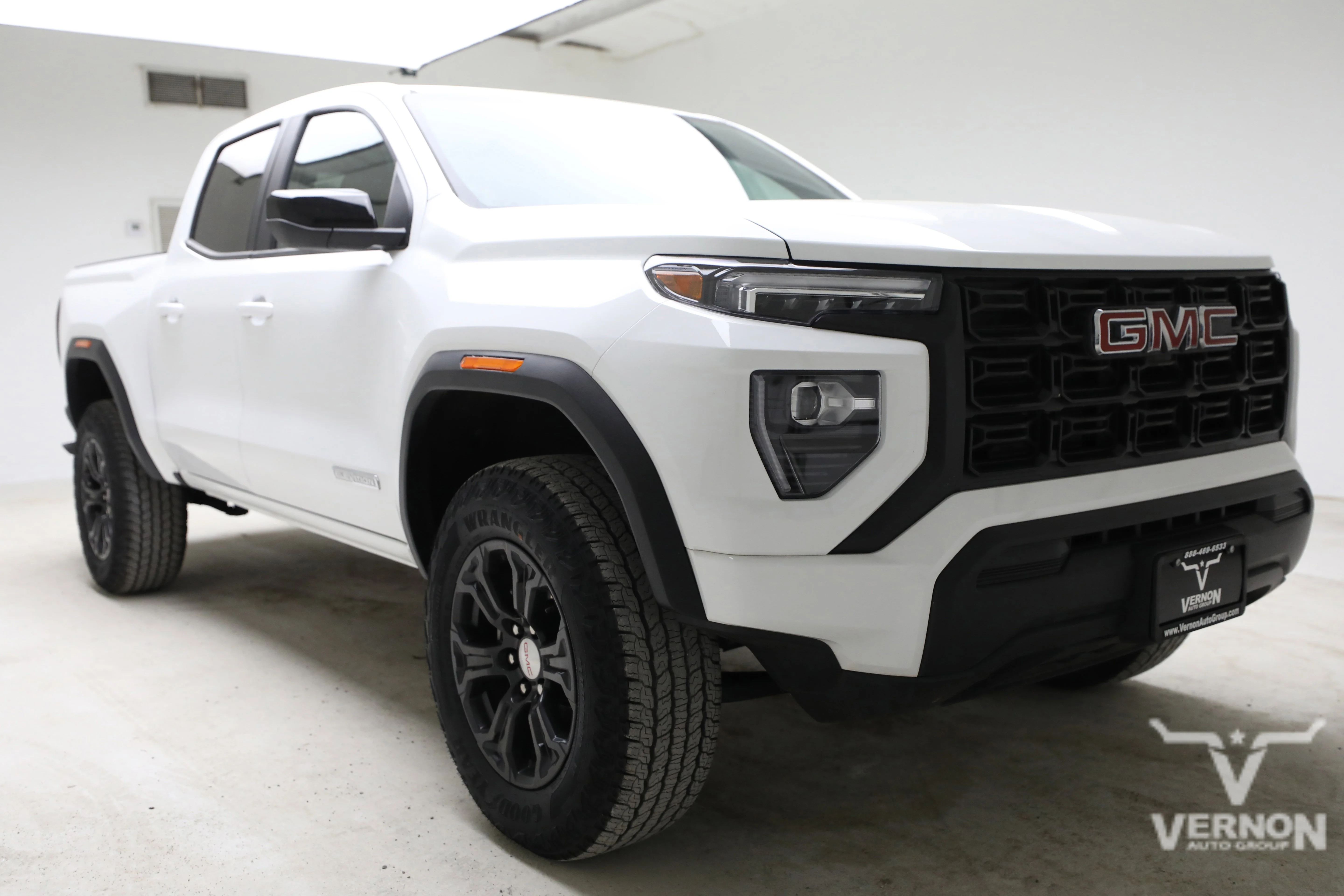 Pre-Owned 2024 GMC Canyon Elevation Crew Cab 2WD