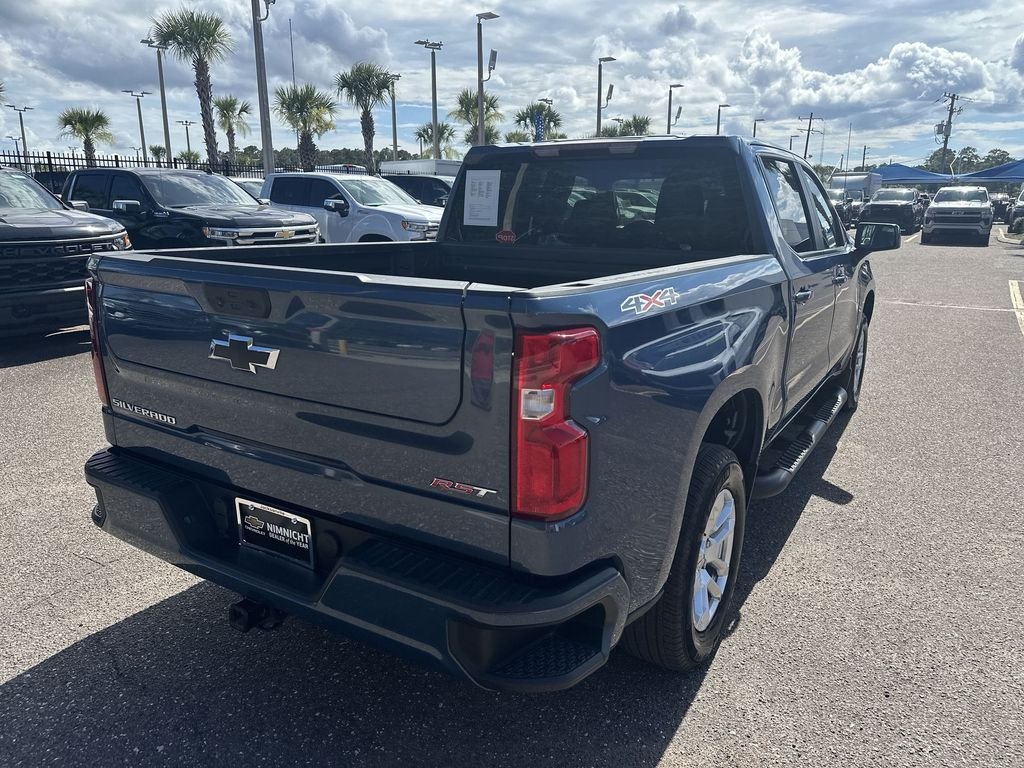Used 2024 Lakeshore Blue Metallic Chevrolet RST image 16