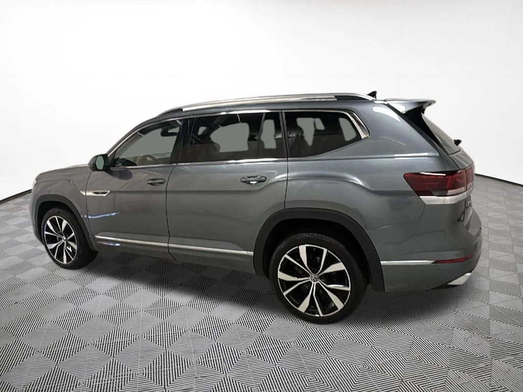 Used 2024 Gray Volkswagen 2.0T SEL Premium R-Line image 12