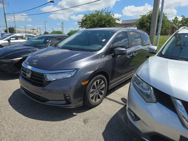 Used 2023 Gray Honda EX-L image 2