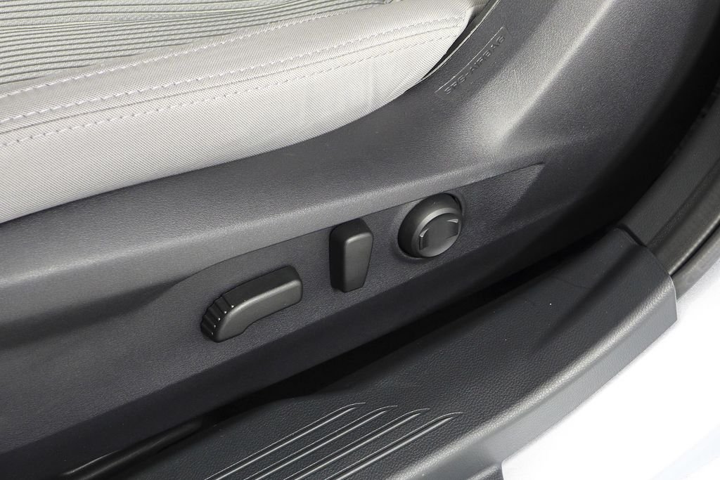 2025 Subaru Legacy Premium - Photo 22