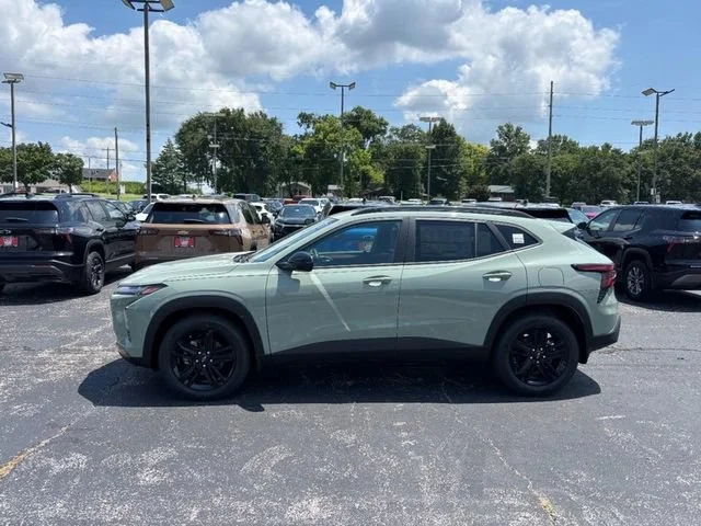 New 2026 Cacti Green Chevrolet ACTIV image 2