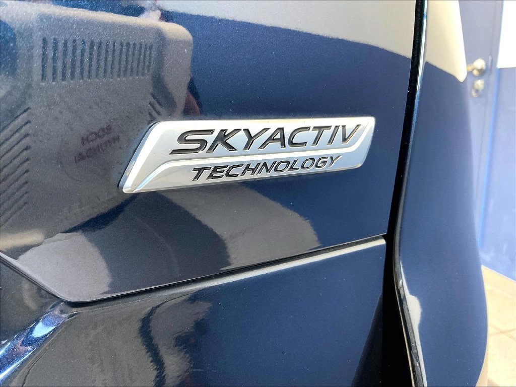 Used 2018 Blue Mazda Touring image 29