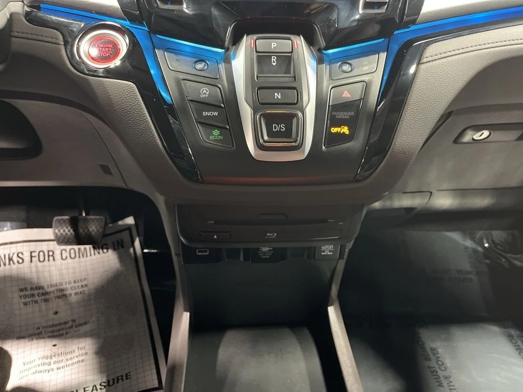 2024 Honda Odyssey Touring - Photo 25