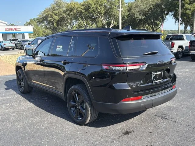 Used 2024 Black Jeep Limited 4x4 image 6
