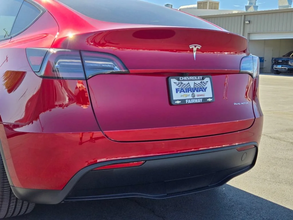 Used 2024 Red Tesla Long Range image 5
