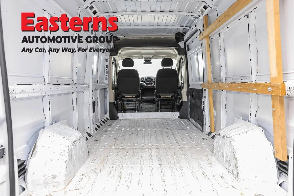 Used 2021 White Ram High Roof image 9