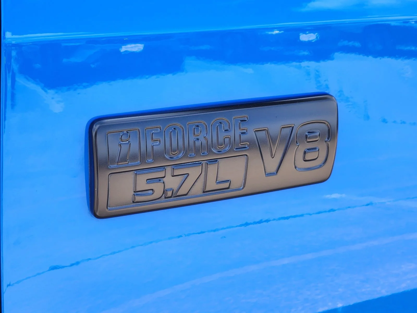Used 2020 Blue Toyota SR5 image 11