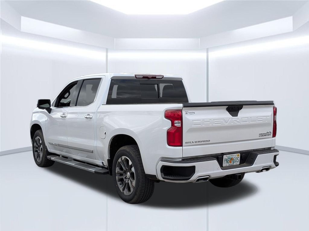 Used 2024 Beige Chevrolet High Country image 3