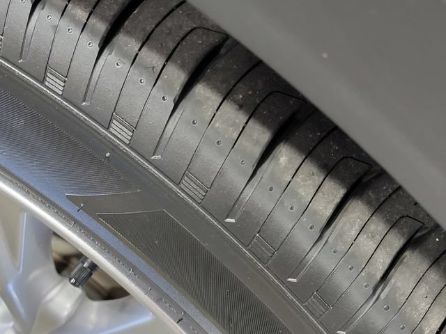 Used 2024 Gray Honda EX AWD image 10