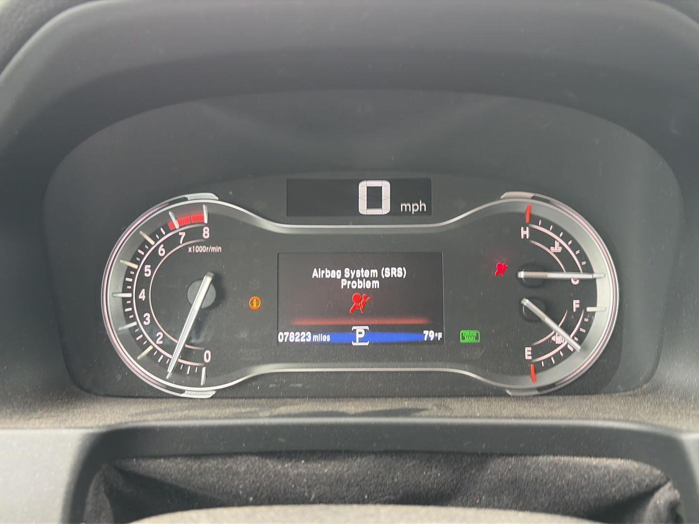 Used 2019 Lunar Silver Metallic Honda RTL image 9