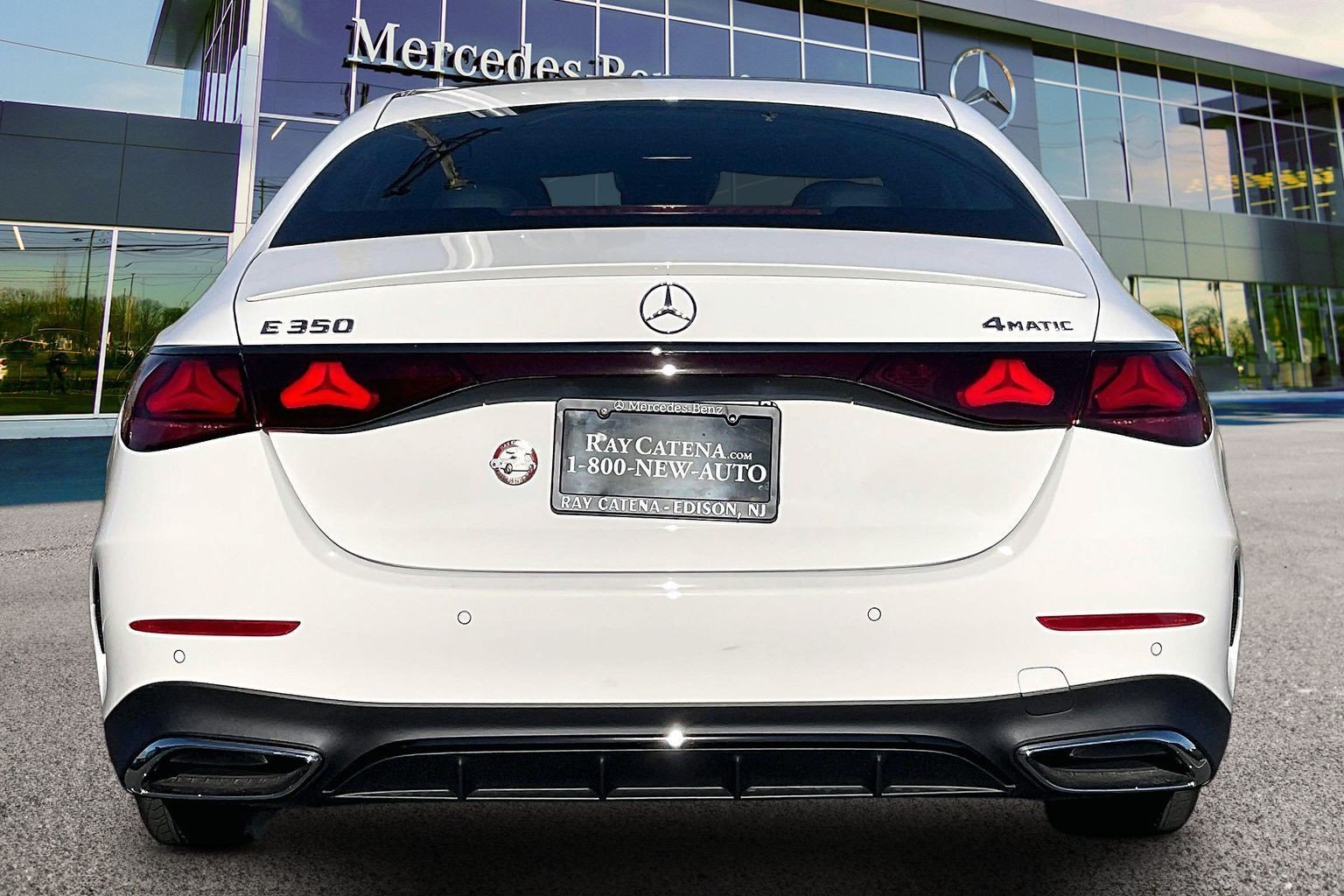 New 2027 Polar White Mercedes-Benz E 350 image 17