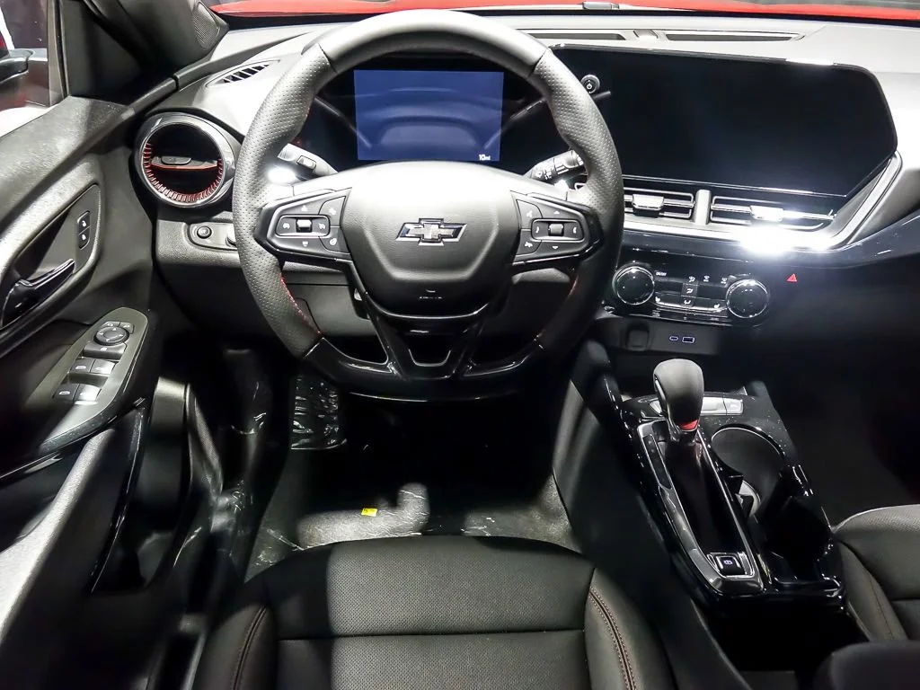 2026 Chevrolet Trax RS - Photo 13