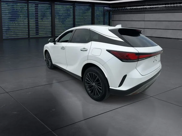 Used 2025 White Lexus 350 Premium image 6