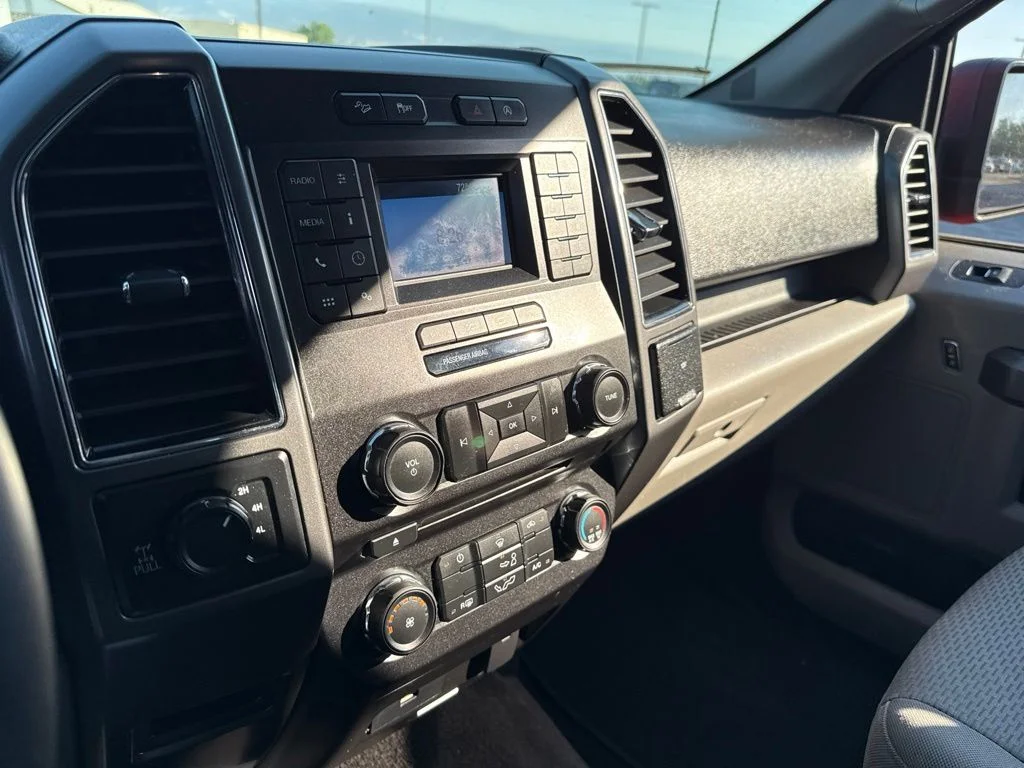 Used 2018 Race Red Ford XLT image 20