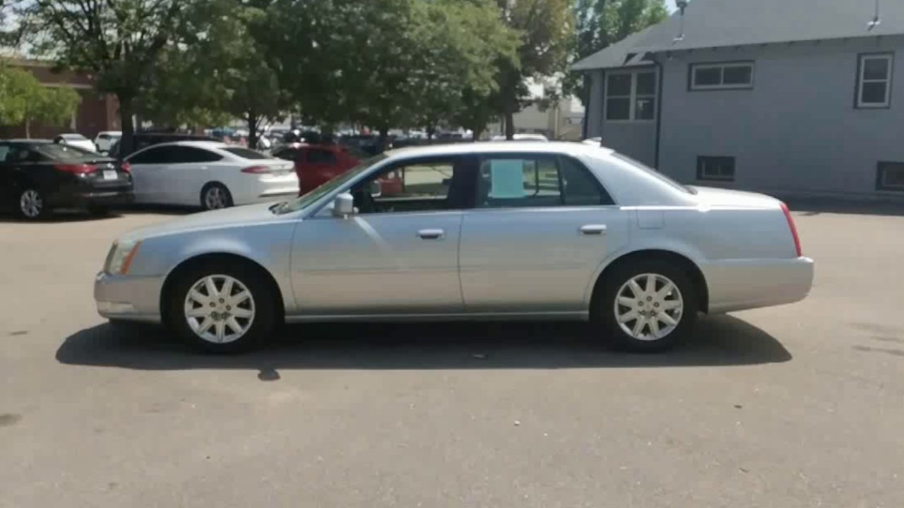 2009 Cadillac DTS photo 4