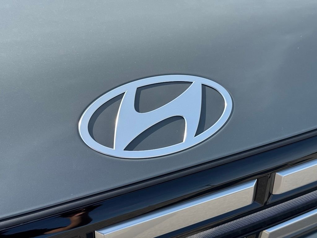 Used 2026 Gray Hyundai SEL image 6