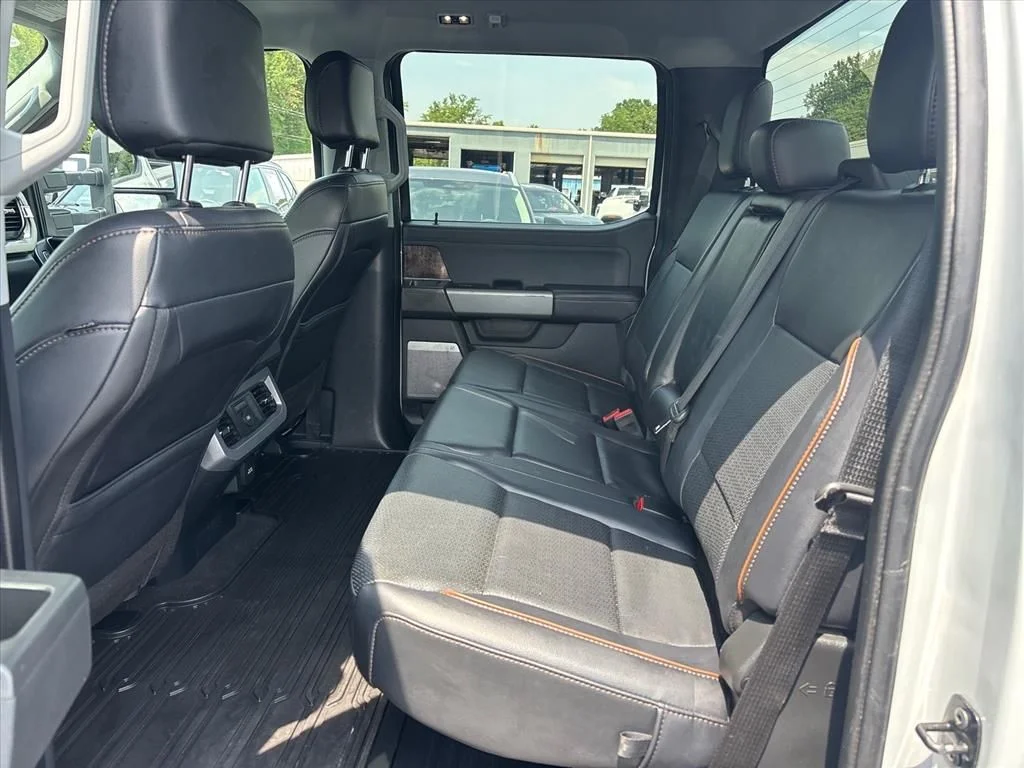 Used 2025 Gray Ford Lariat image 17