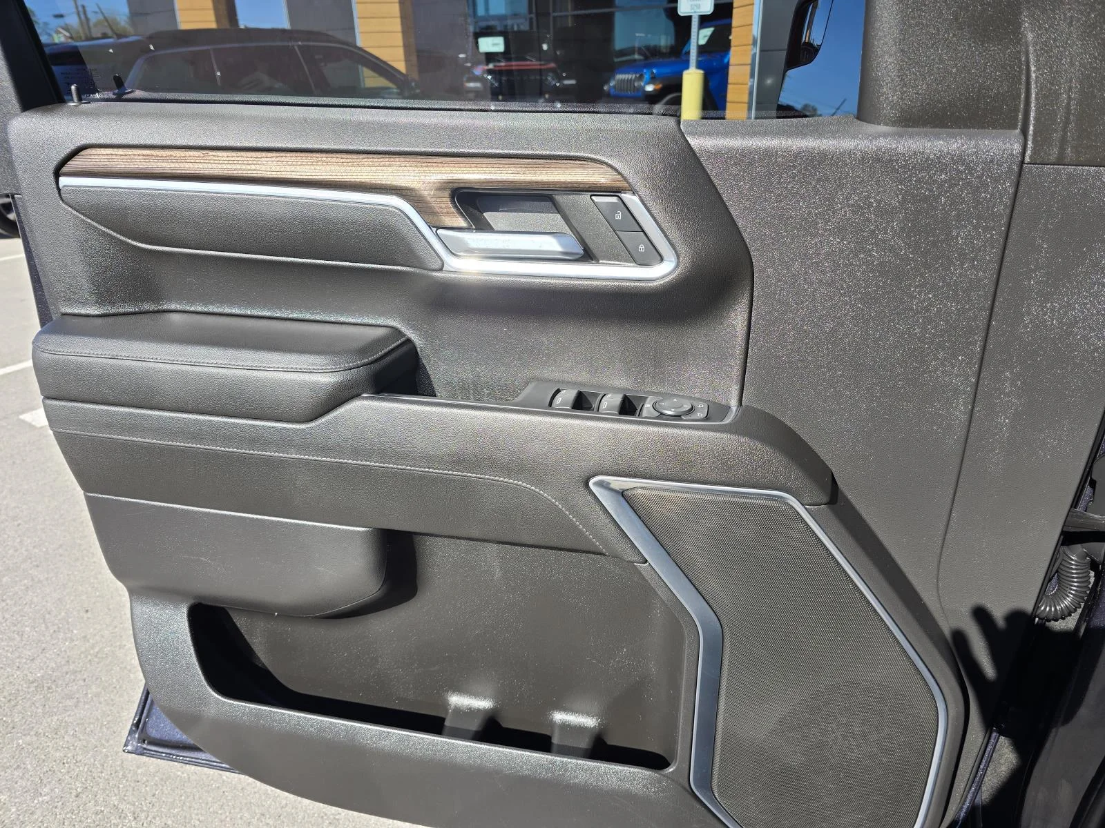Used 2022 Dark Ash Metallic Chevrolet LT image 12