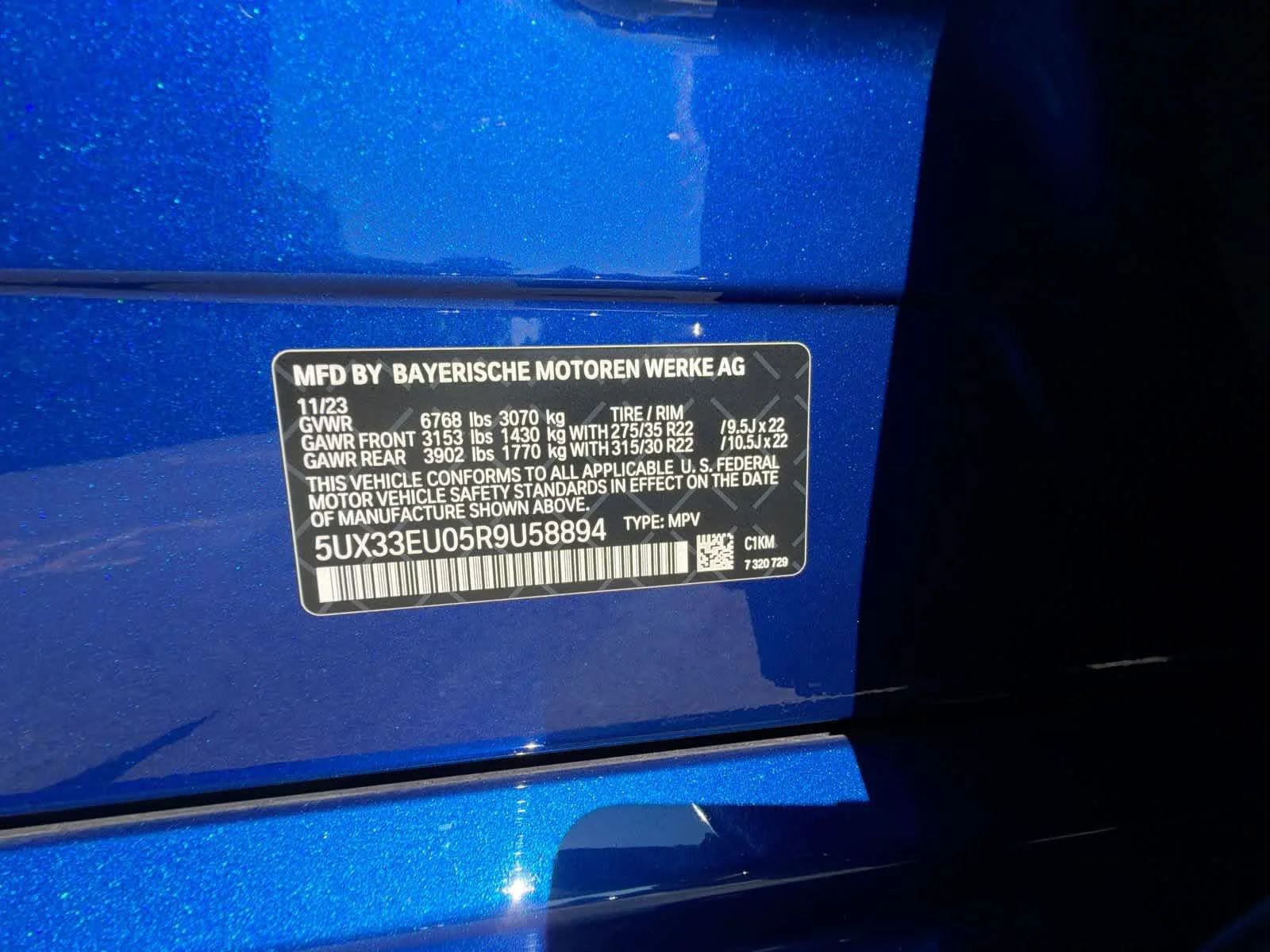 Certified Used 2024 Marina Bay Blue Metallic BMW M60i image 29