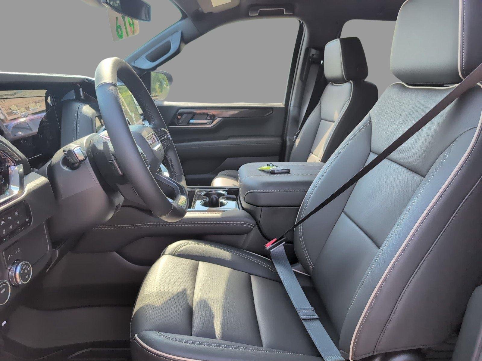 New 2026 Sterling Metallic GMC Elevation image 18