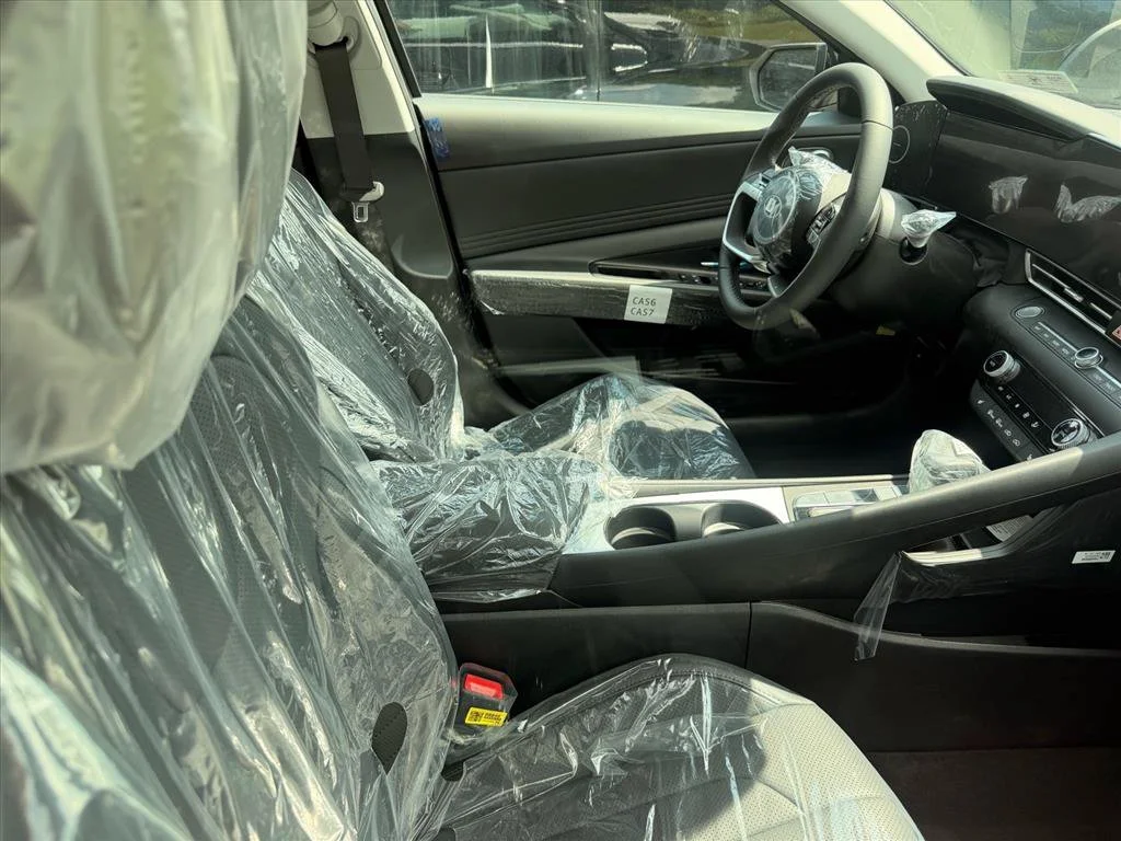 Used 2026 Black Hyundai Limited image 13