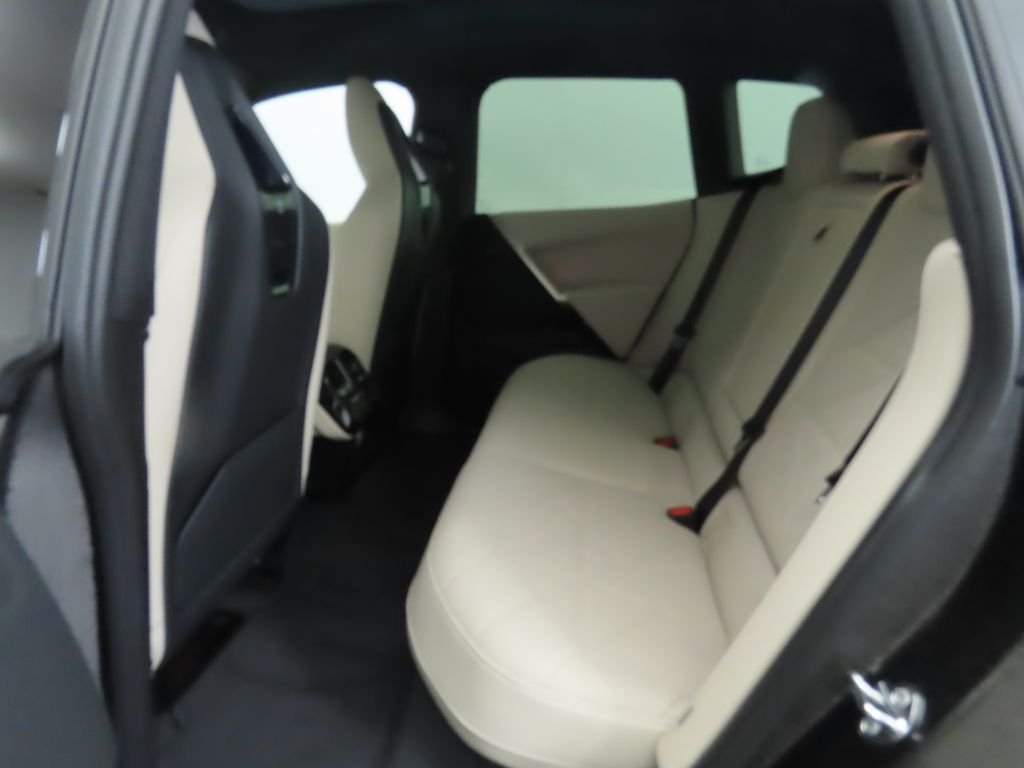 2026 BMW iX 60 - Photo 23