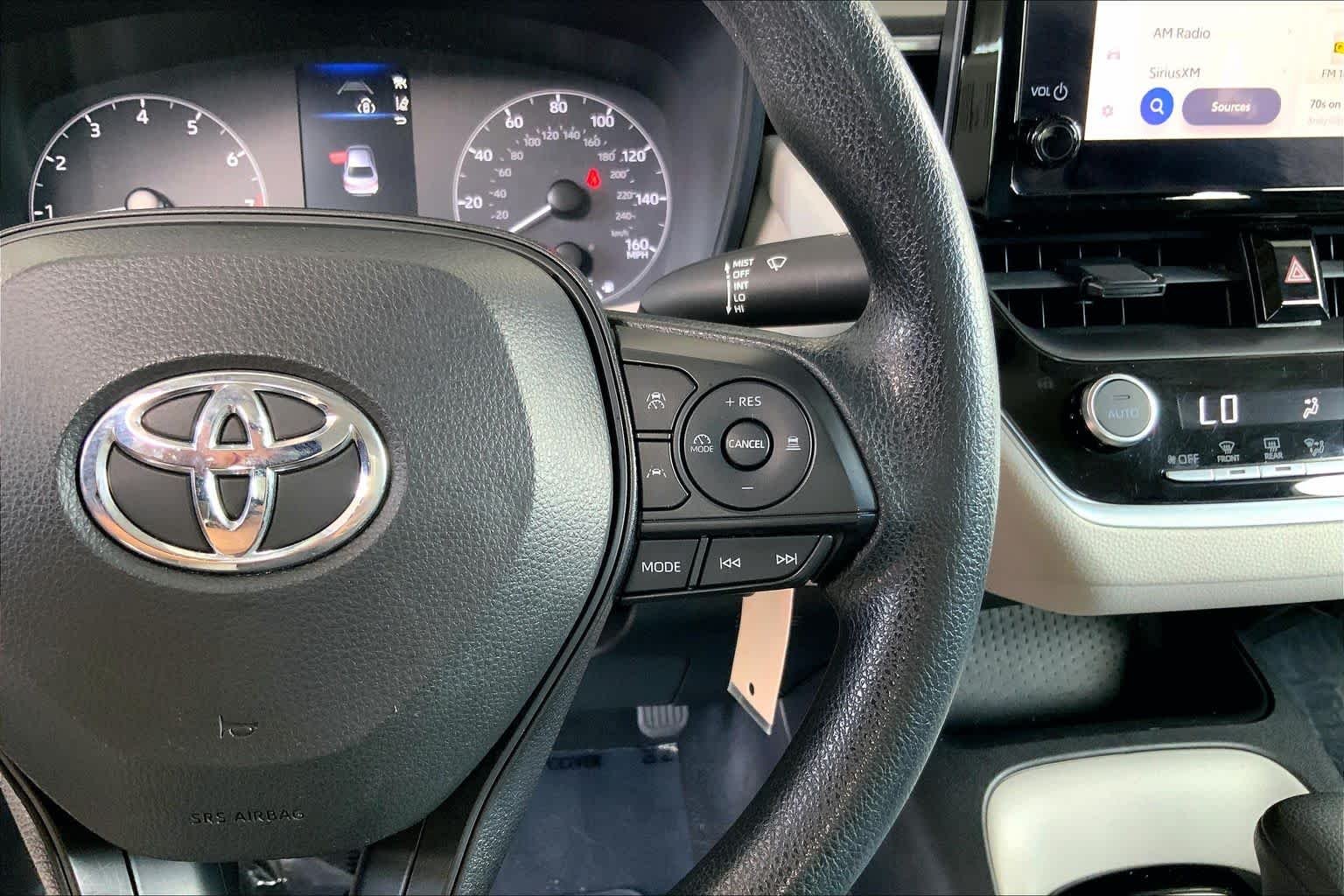 2024 Toyota Corolla LE - Photo 25