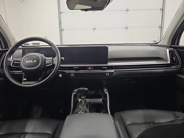 Used 2024 Glacial White Pearl Kia S image 13