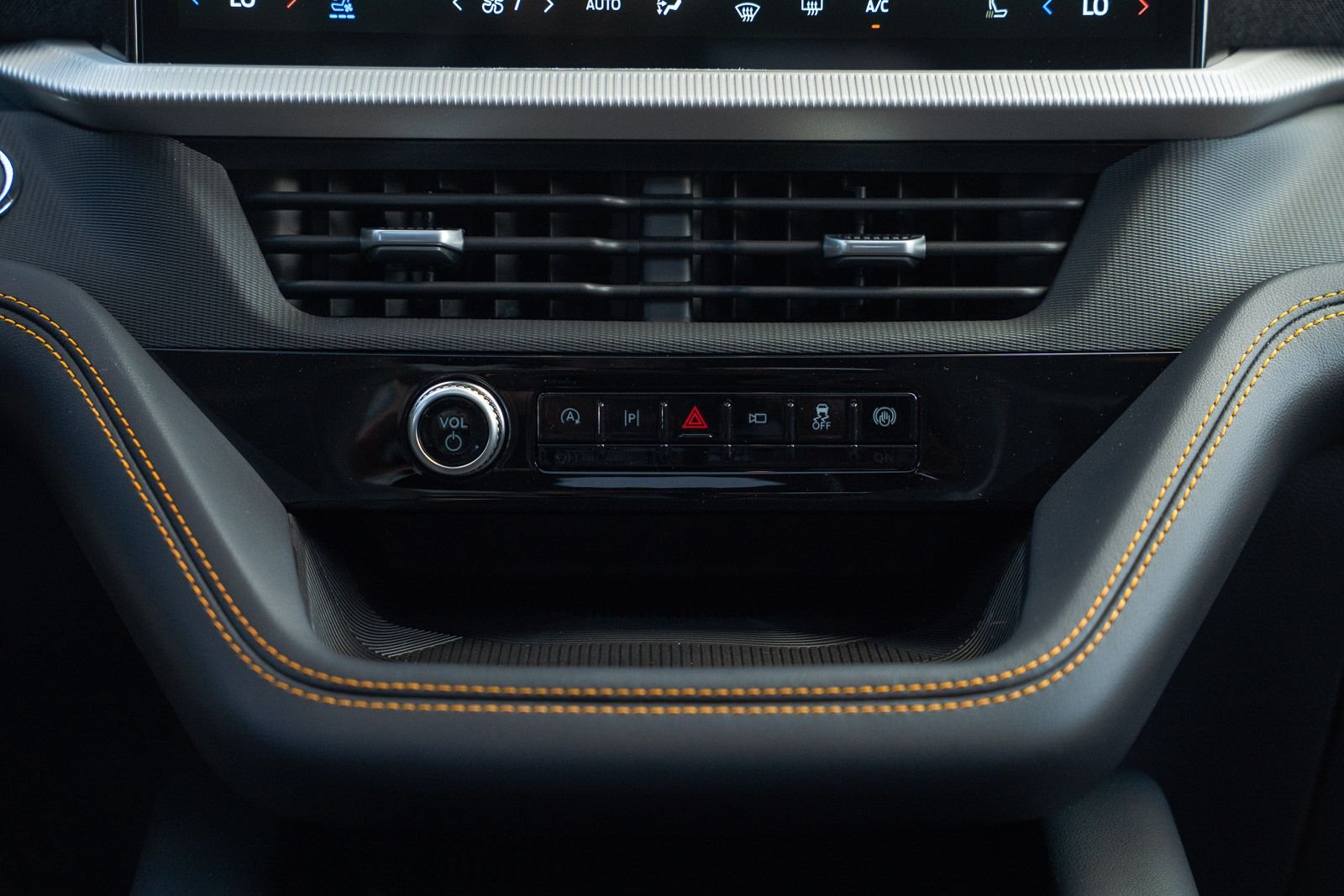 New 2026 Marsh Gray Ford Tremor® image 28