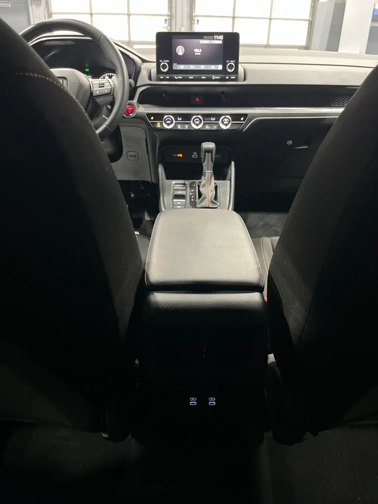 2025 Honda CR-V Sport - Photo 28