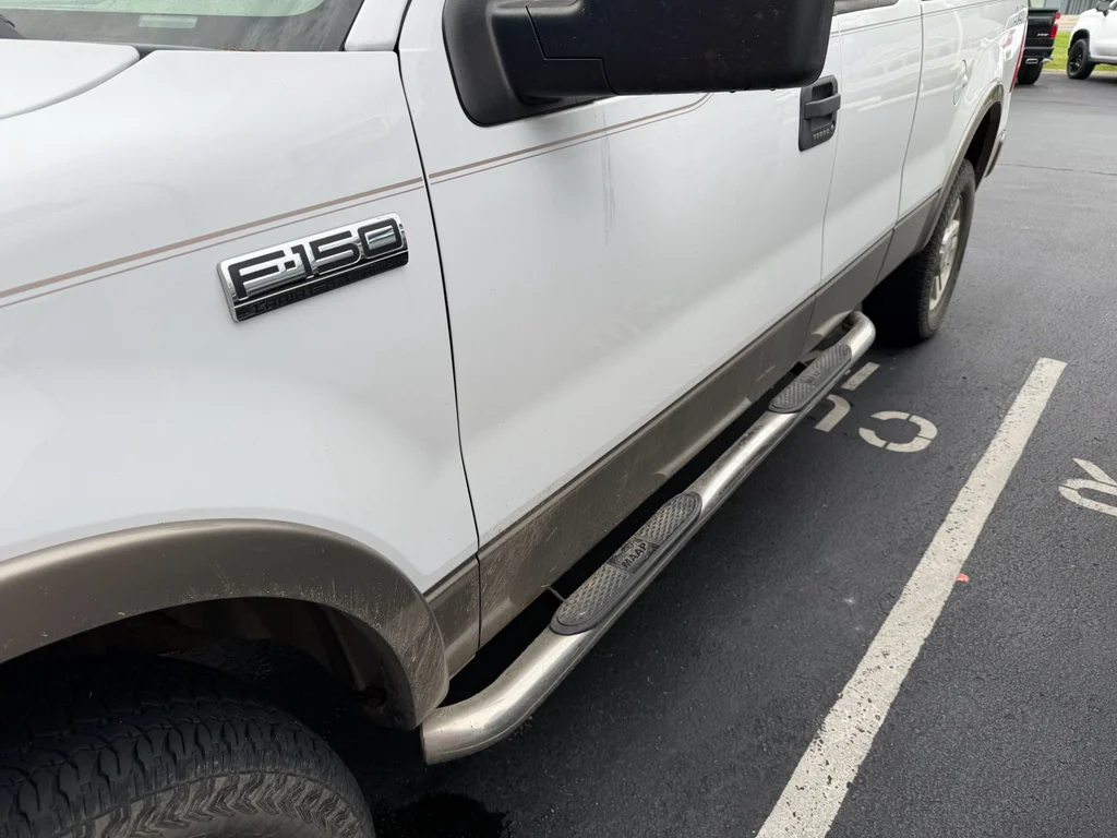 Used 2004  Ford XLT image 3