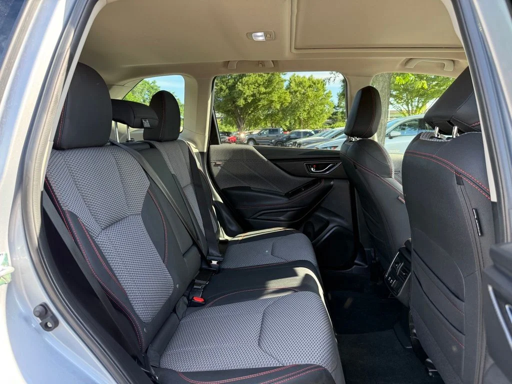 Used 2024 Silver Subaru Sport image 27