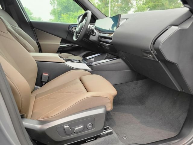 New 2026 Gray BMW 30 xDrive image 12
