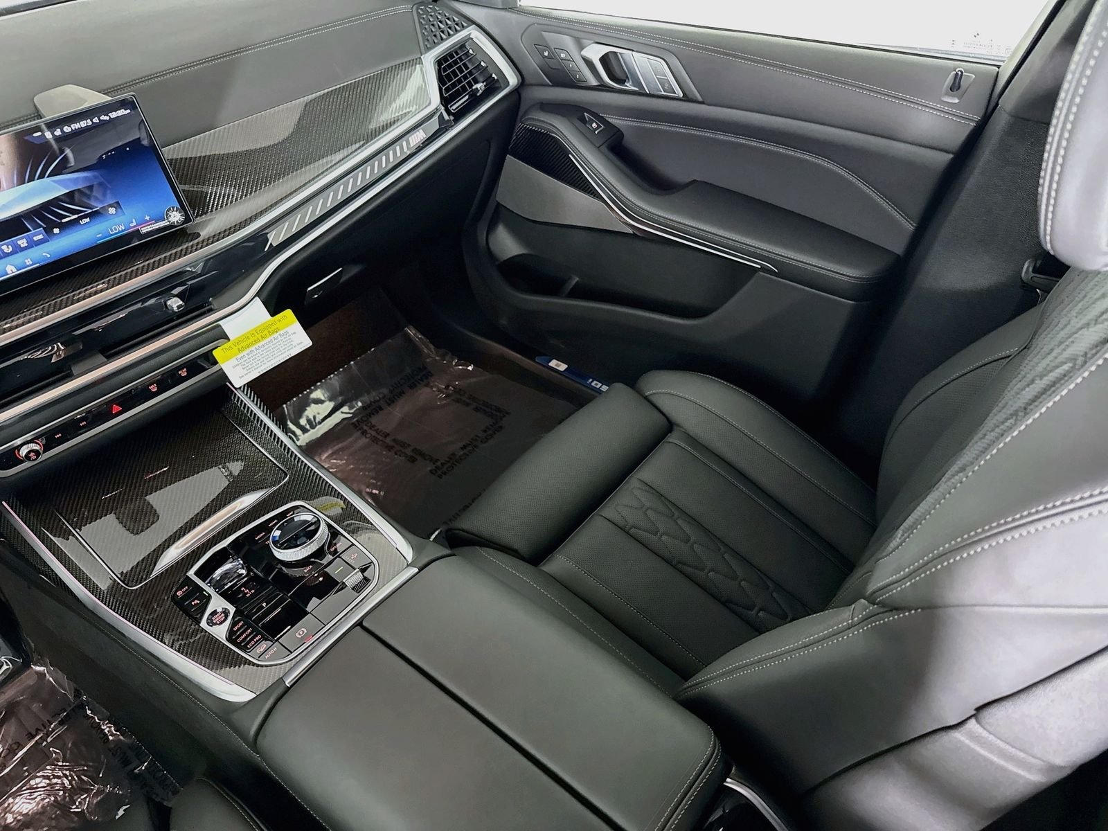 New 2027 Brooklyn Grey Metallic BMW M60i image 25