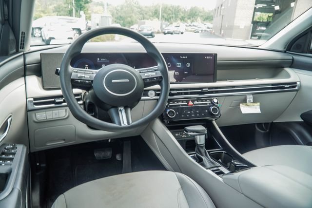 2025 Hyundai Tucson SEL - Photo 16