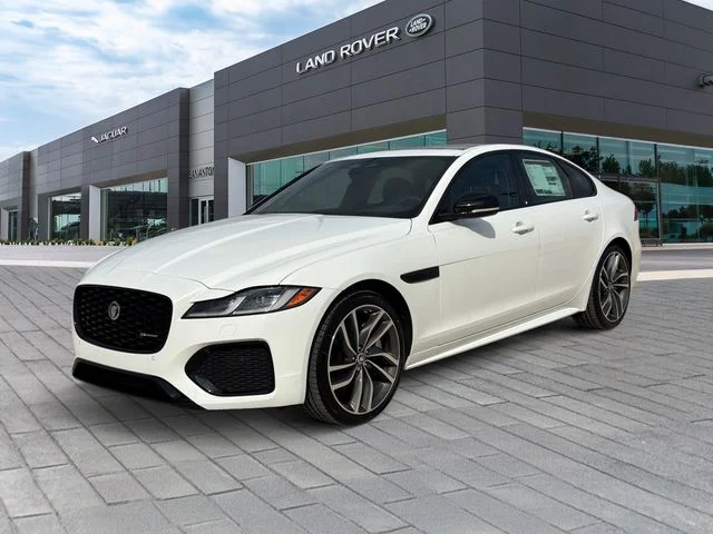 2024 Jaguar XF P300 R-Dynamic SE's photo
