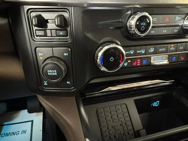 New 2026 Agate Black Metallic Ford F-250® King Ranch® image 16