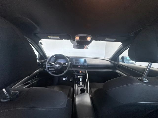 Used 2025 Gray Hyundai SEL Sport image 18