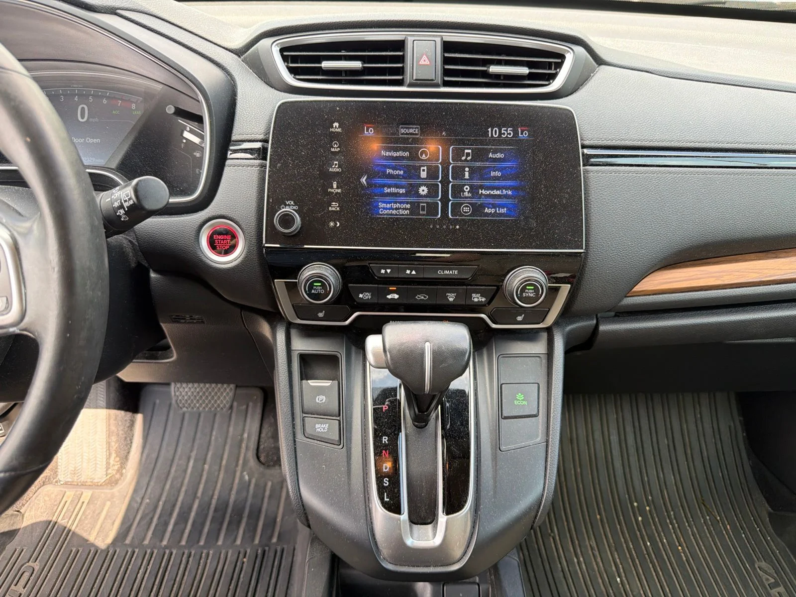 Used 2017 White Diamond Pearl Honda Touring image 15