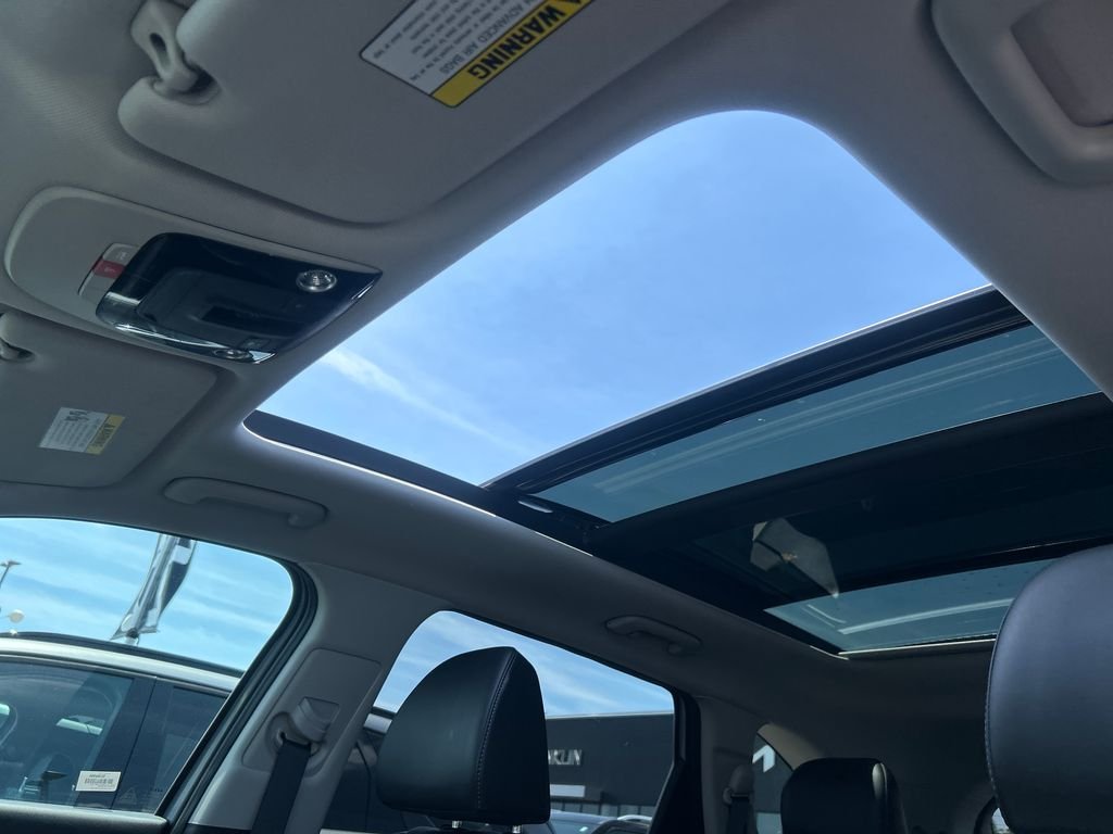 Used 2025 Gray Kia X-Line EX image 24
