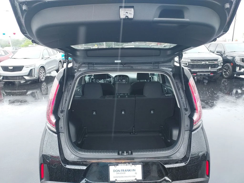 Used 2025 Black Kia LX image 28