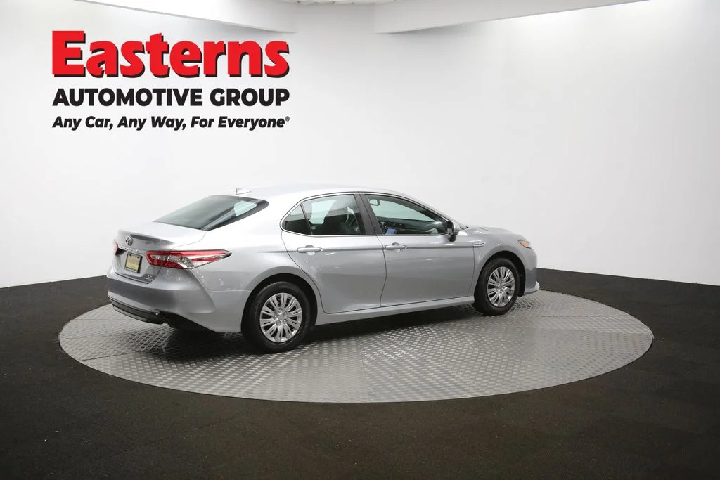 Used 2020 Silver Toyota LE image 37