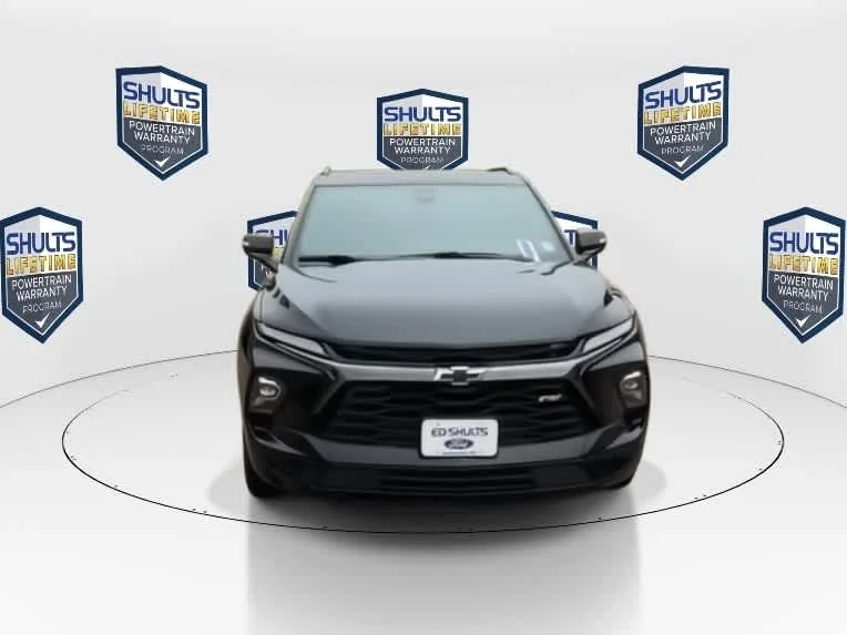 Used 2023 Black Chevrolet RS image 5