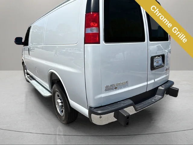 Used 2025 White GMC Work Van image 11