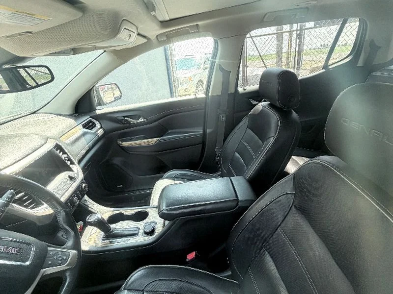 Used 2019 Ebony Twilight Metallic GMC Denali image 8
