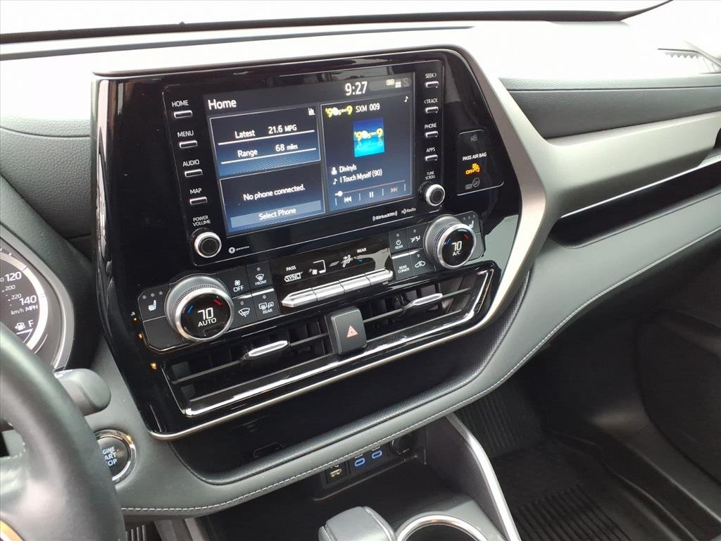 2022 Toyota Highlander XLE photo 4