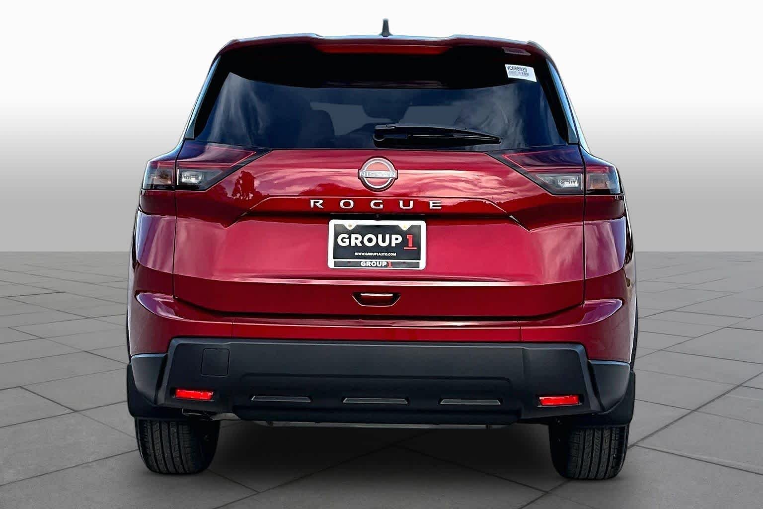 New 2027 Scarlet Ember Tintcoat Nissan S image 4