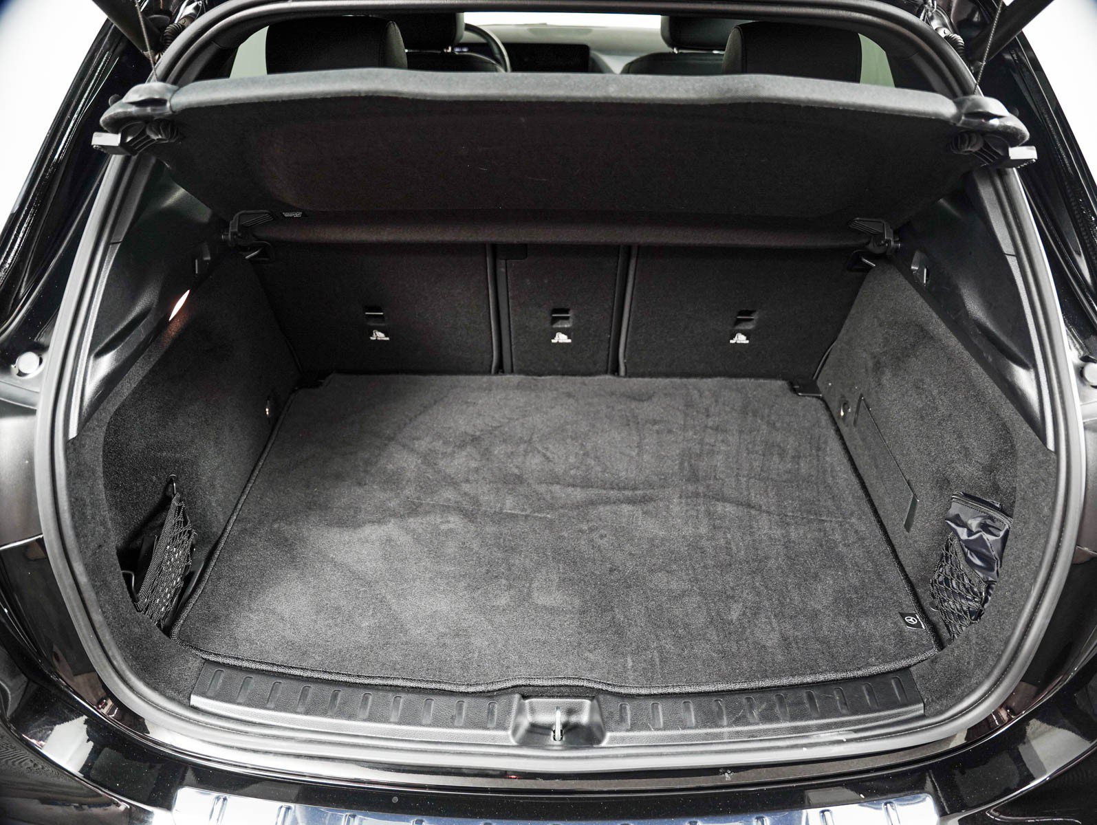 Certified Used 2023 Night Black Mercedes-Benz GLA 250 SUV image 5