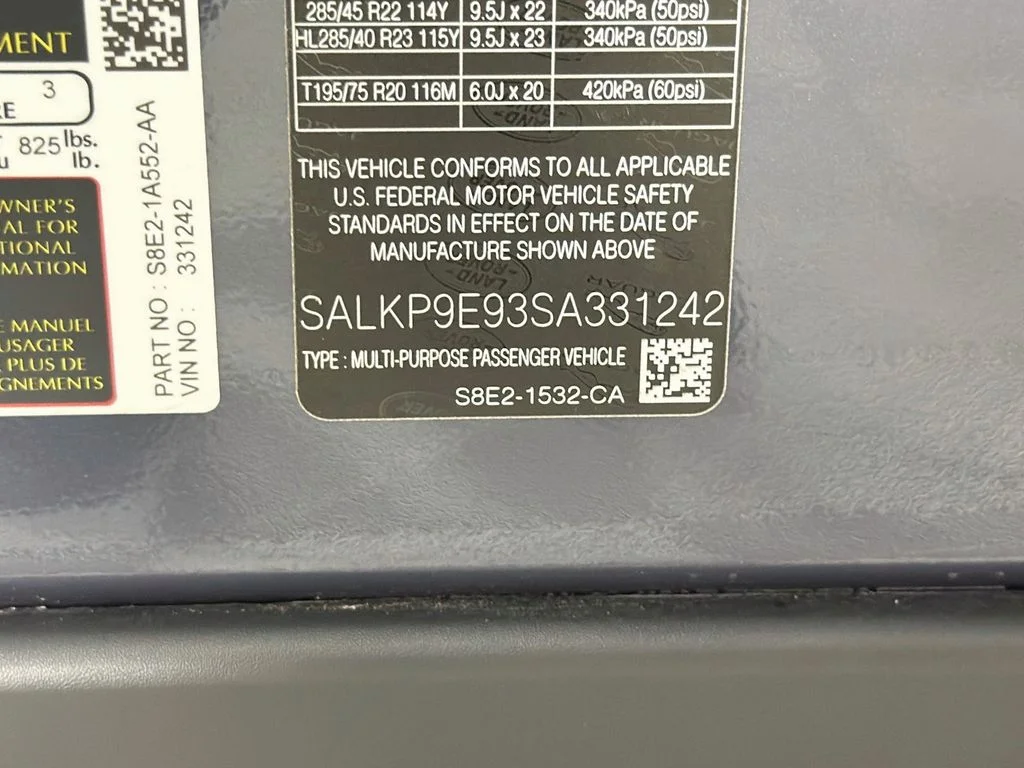 Certified Used 2025 Blue Land Rover SE image 35